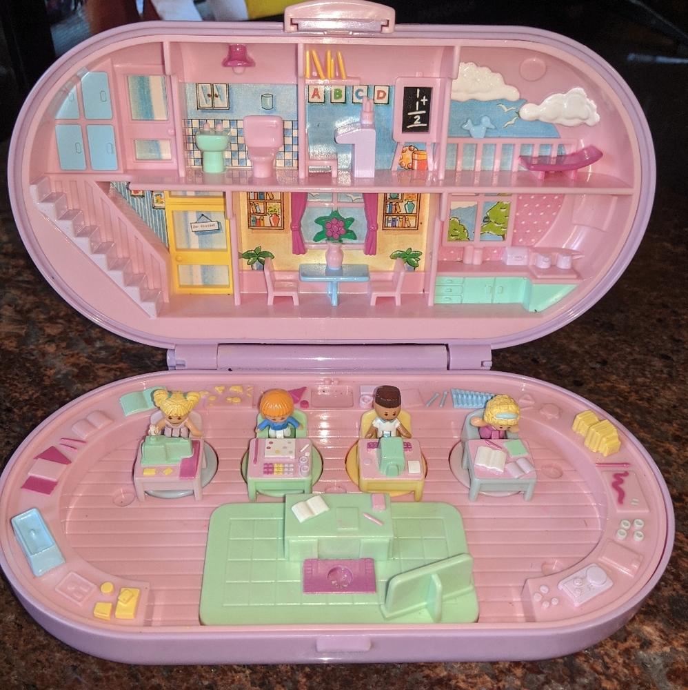 Polly pockets 90s School Stamp